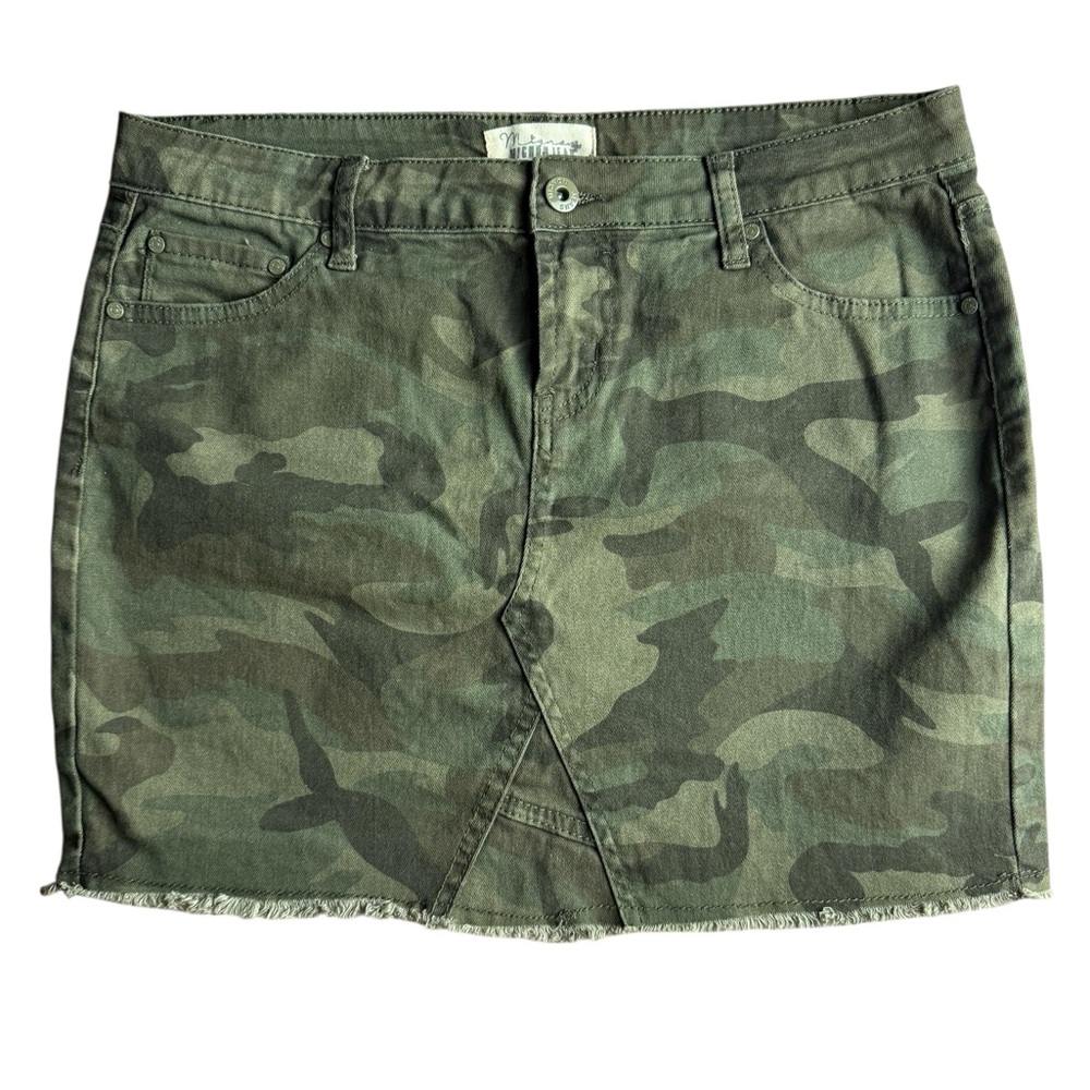 Mignon Camu Green Mini Skirt Casual Boho Chic Cotton blend Button zip closure
